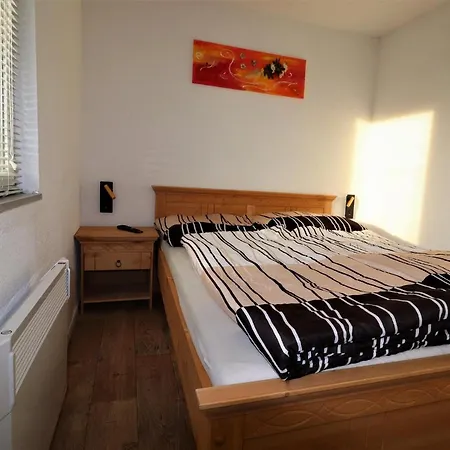 Monteuerwohnung - Keine Touristen - Berghutte - Kek3 Σπίτι διακοπών Bad Blankenburg