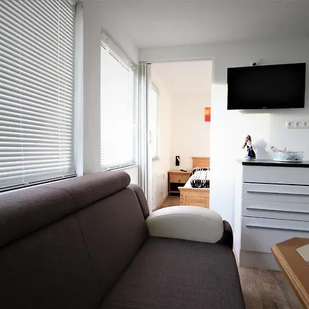 Monteuerwohnung - Keine Touristen - Berghutte - Kek3 * Bad Blankenburg